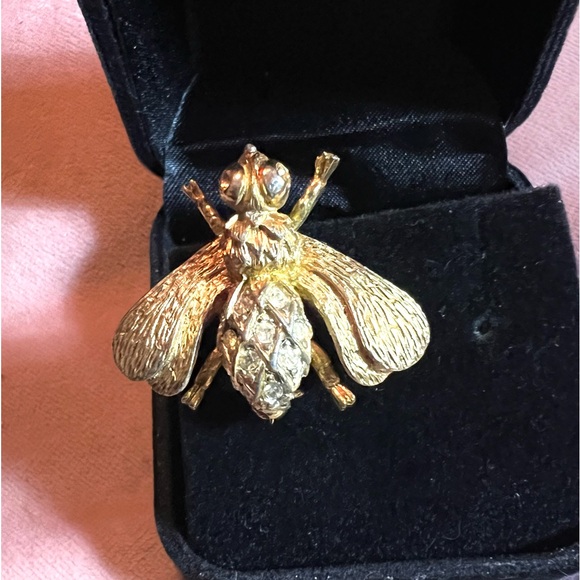 Vintage Bumble Bee Gold Tone with Rhinestones Brooch - Picture 1 of 5